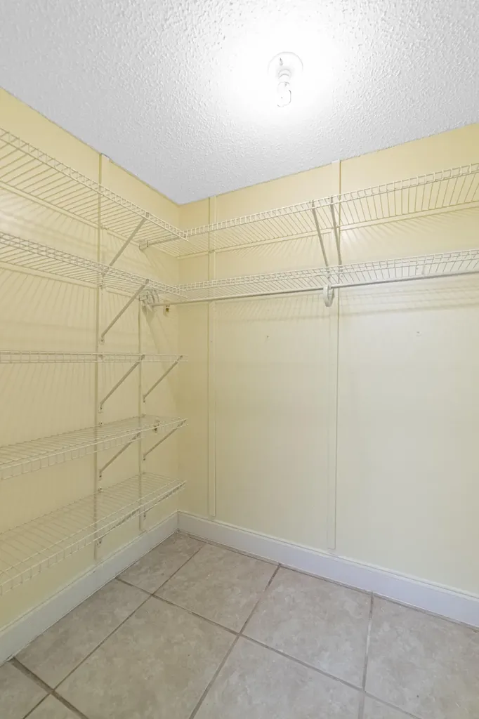 8633 NW 12th Street Plantation FL 33322