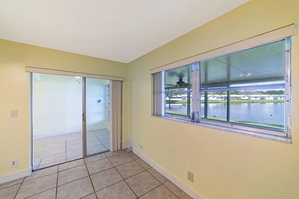8633 NW 12th Street Plantation FL 33322