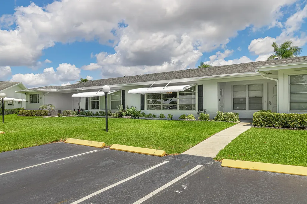 8633 NW 12th Street Plantation FL 33322