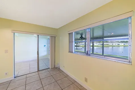 8633 NW 12th Street Plantation FL 33322