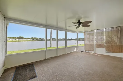 8633 NW 12th Street Plantation FL 33322