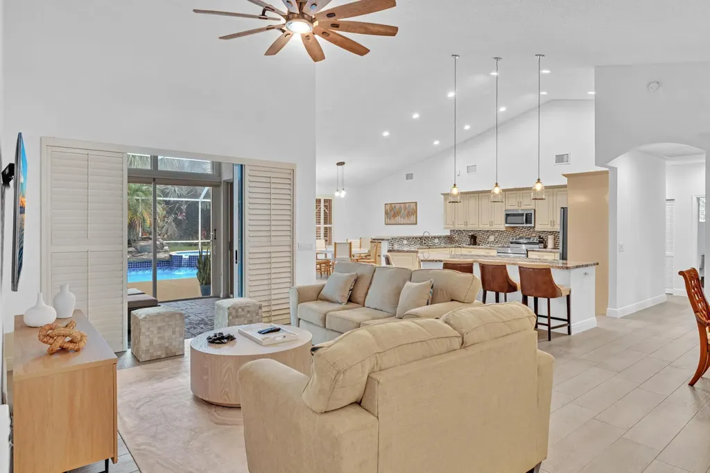 7816 Bridlington Drive Boynton Beach FL 33472