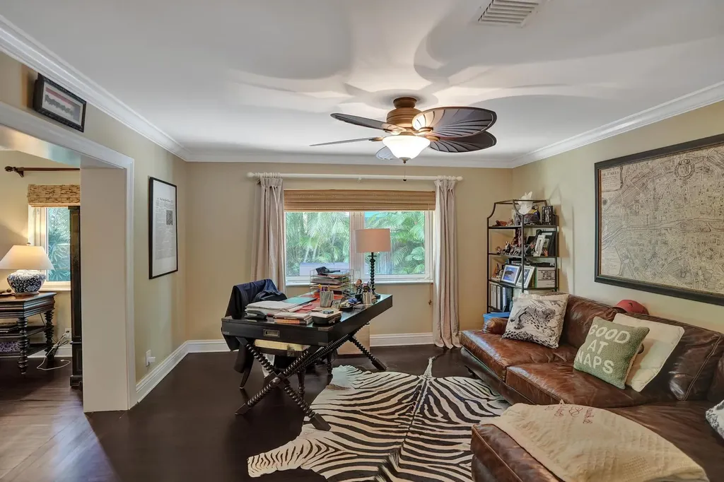 15 Minnetonka Road Sea Ranch Lakes FL 33308