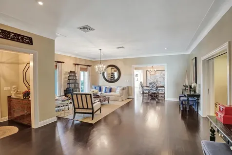 15 Minnetonka Road Sea Ranch Lakes FL 33308