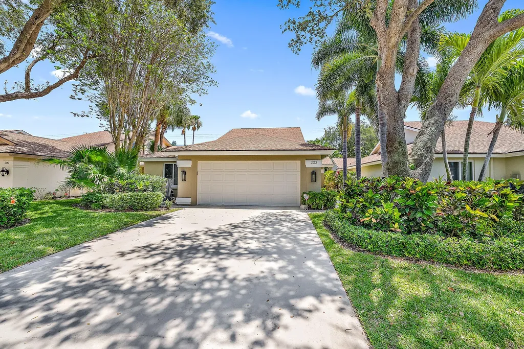 203 E River Park Drive Jupiter FL 33477