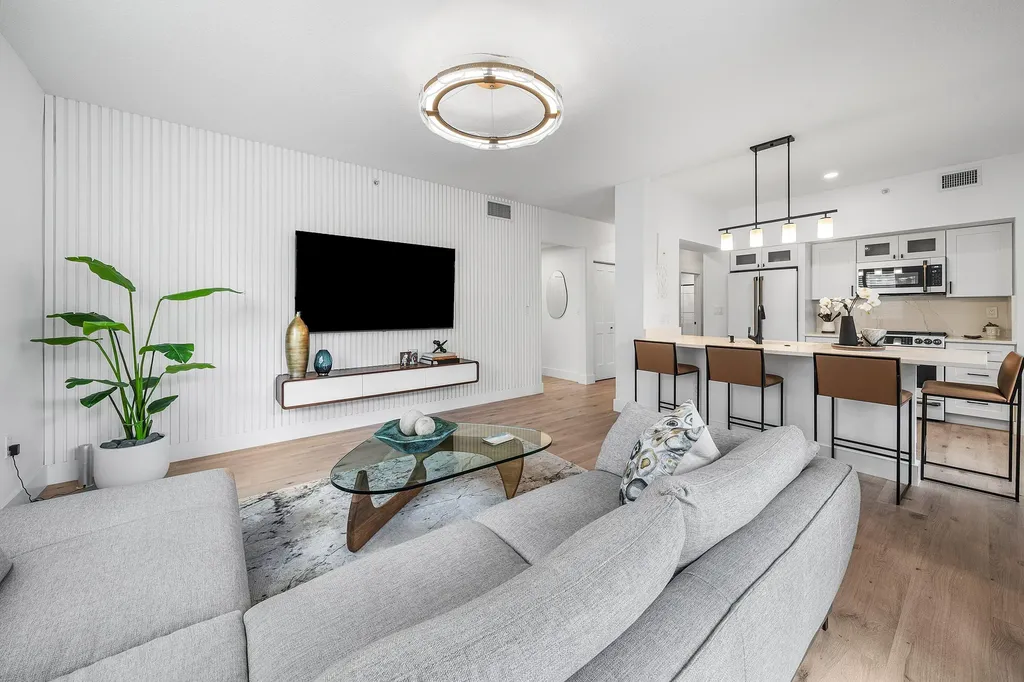 250 NE 3rd Avenue Delray Beach FL 33444
