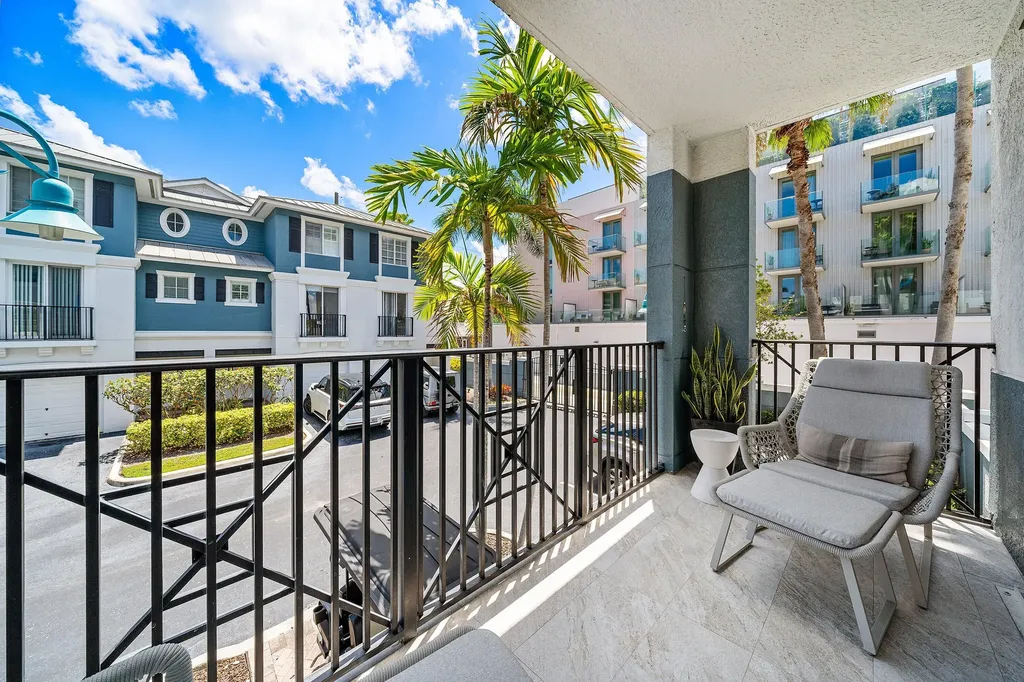 250 NE 3rd Avenue Delray Beach FL 33444
