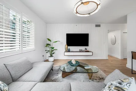 250 NE 3rd Avenue Delray Beach FL 33444