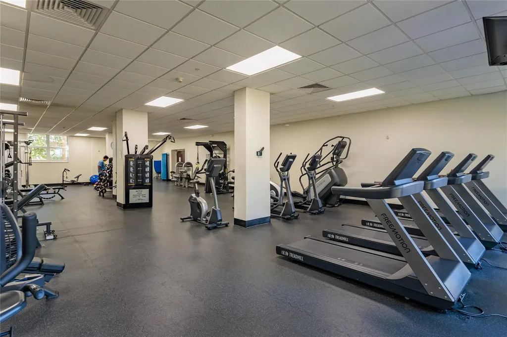 3001 S Ocean Drive Hollywood FL 33019