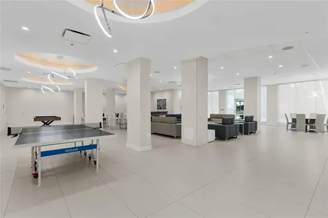 3001 S Ocean Drive Hollywood FL 33019