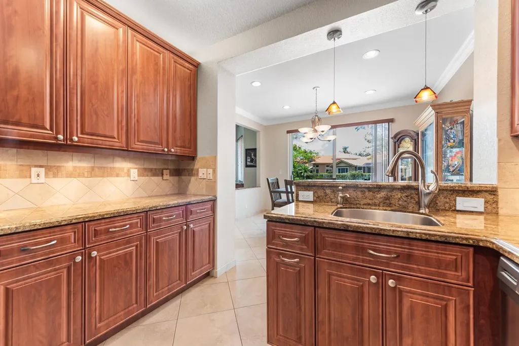 12585 NW 56th Drive Coral Springs FL 33076