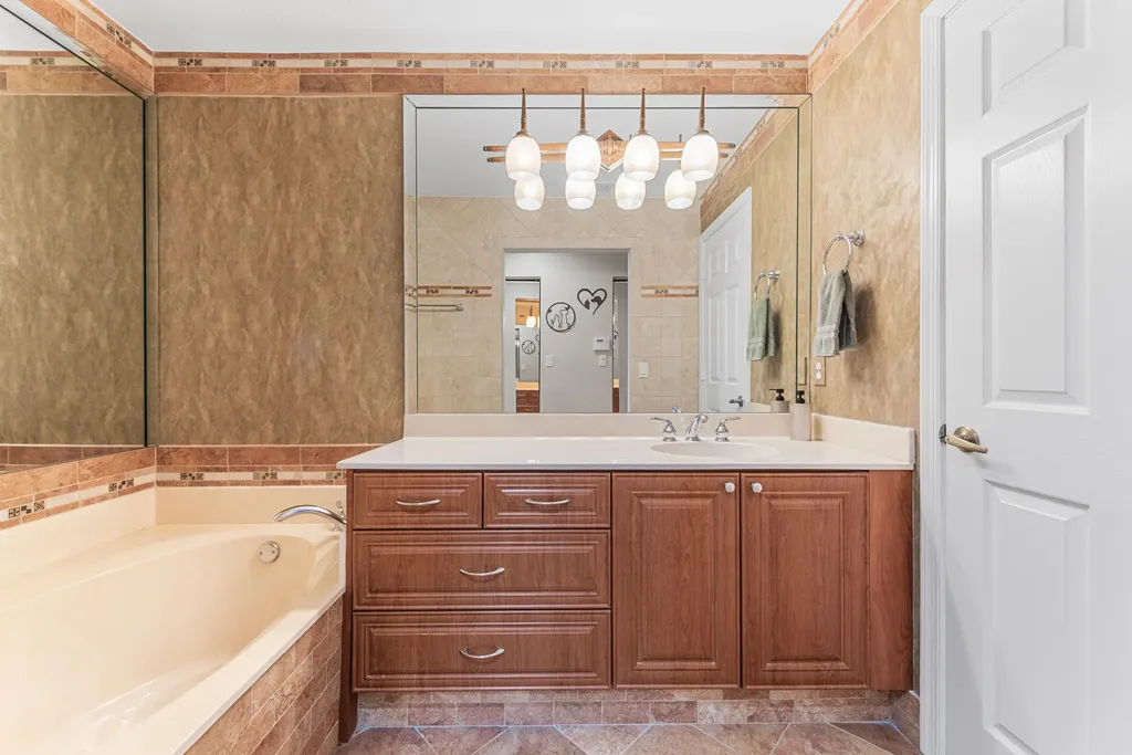 12585 NW 56th Drive Coral Springs FL 33076