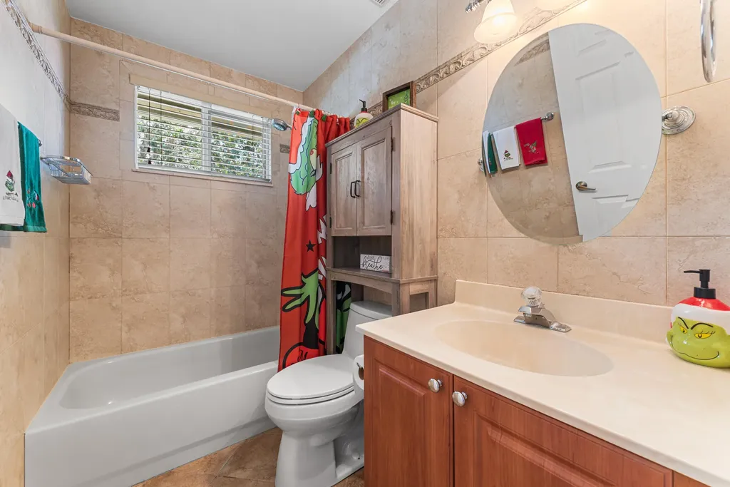 12585 NW 56th Drive Coral Springs FL 33076
