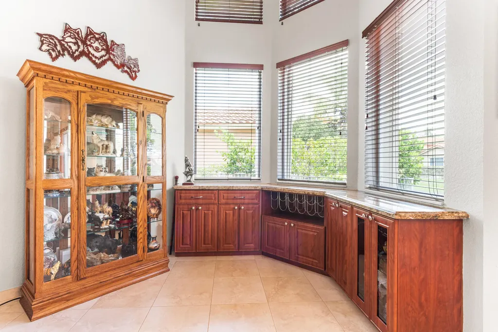 12585 NW 56th Drive Coral Springs FL 33076