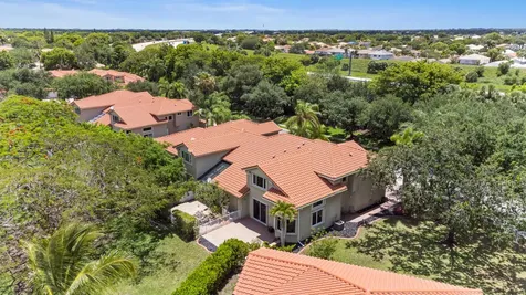 12585 NW 56th Drive Coral Springs FL 33076