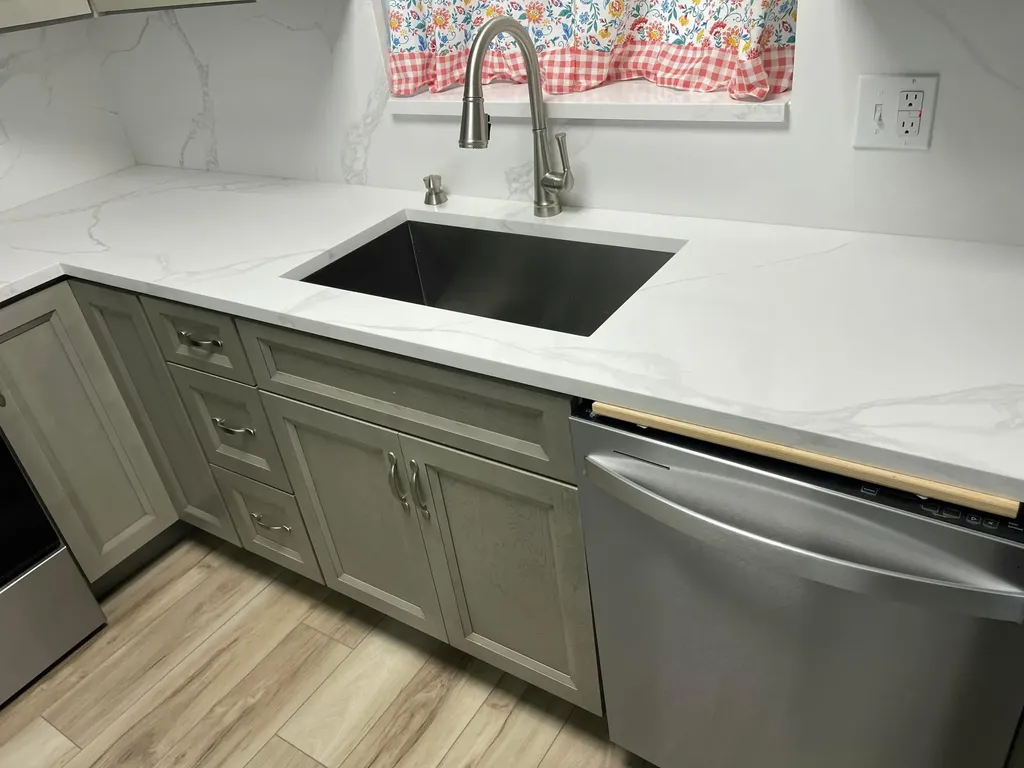 3216 SE 8th Street Pompano Beach FL 33062