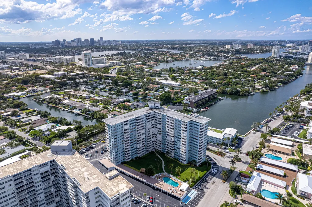 1900 S Ocean Drive Fort Lauderdale FL 33316