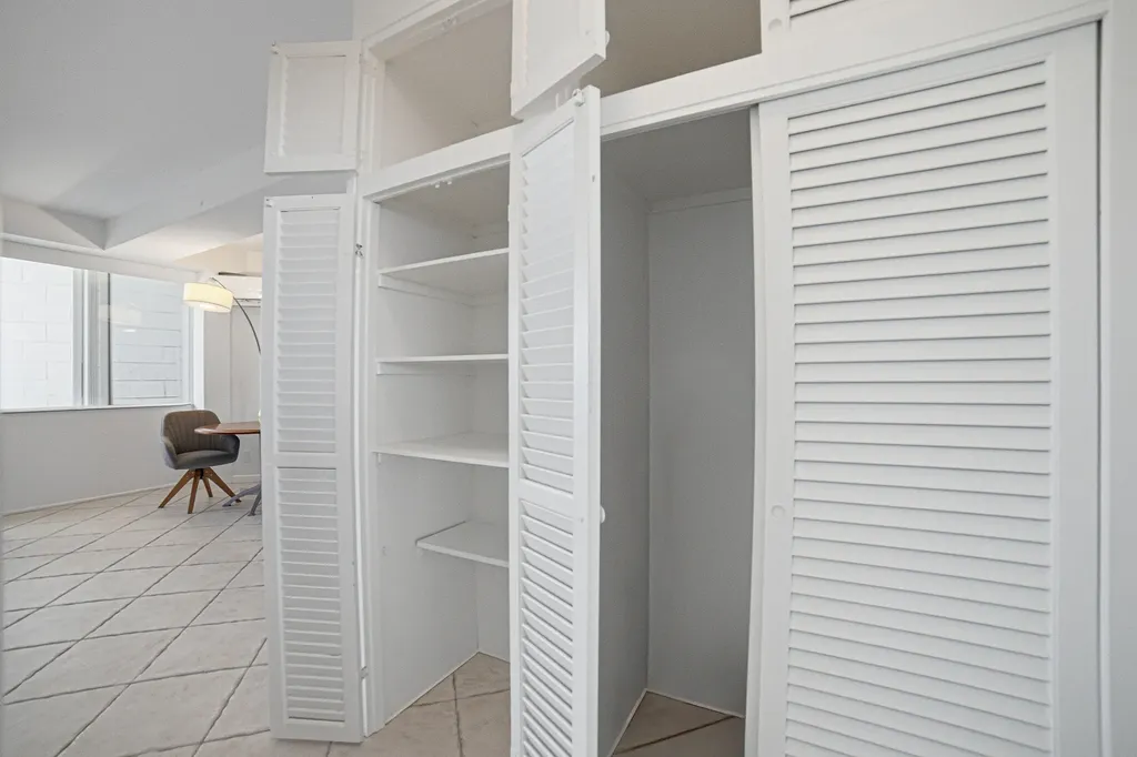 1900 S Ocean Drive Fort Lauderdale FL 33316