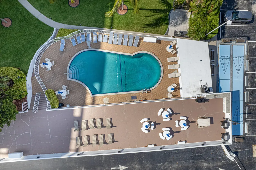 1900 S Ocean Drive Fort Lauderdale FL 33316