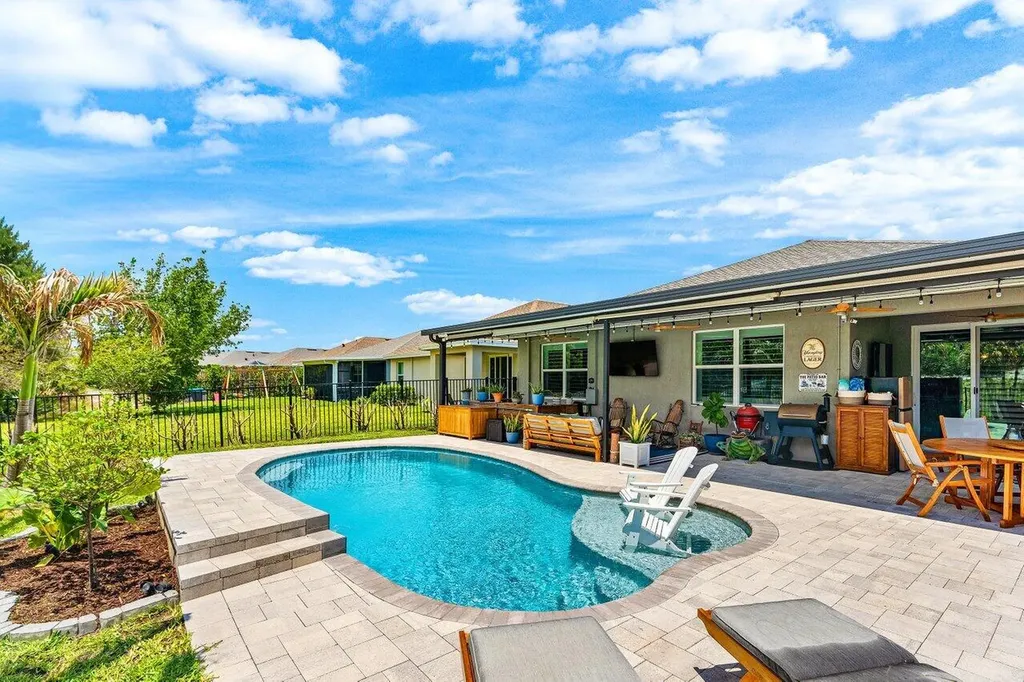 1614 NE White Pine Terrace Ocean Breeze FL 34957