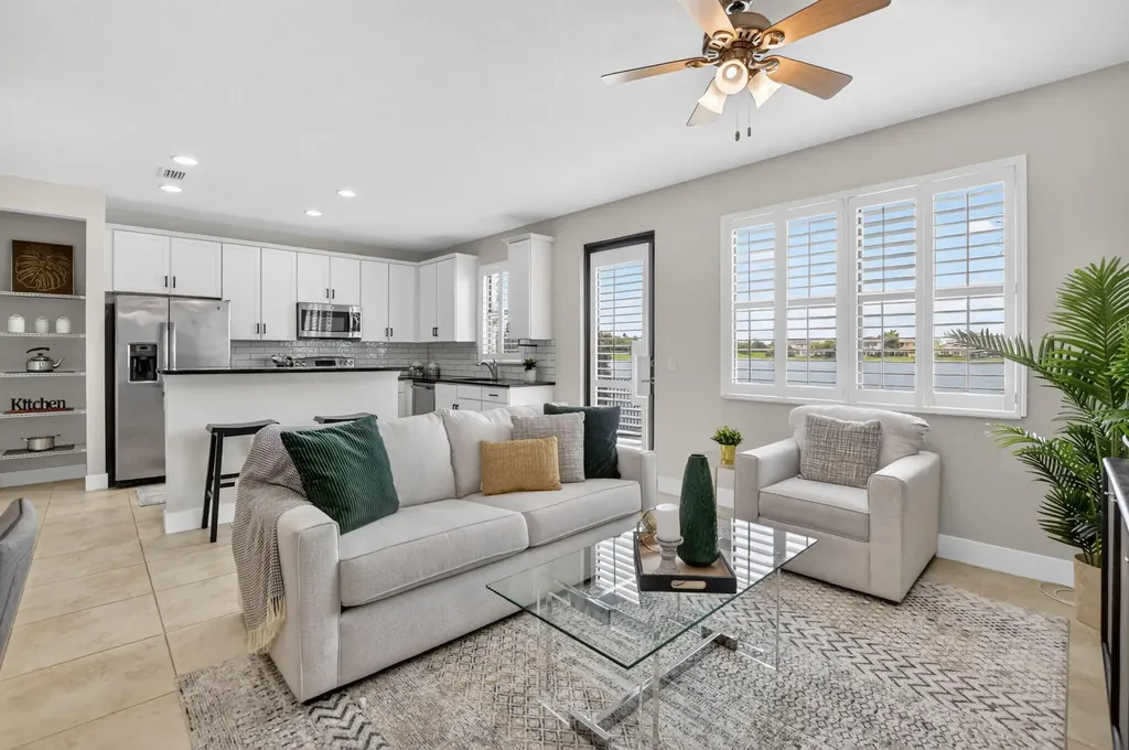 8437 Lakeview Trail Parkland FL 33076
