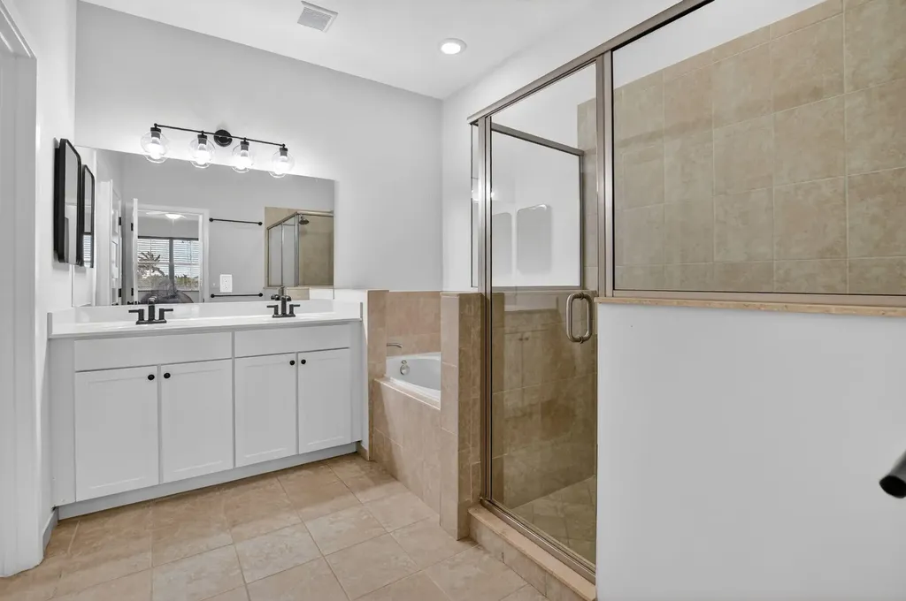 8437 Lakeview Trail Parkland FL 33076
