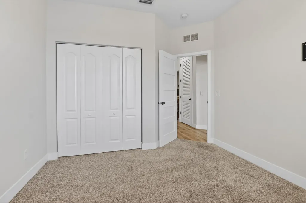 8437 Lakeview Trail Parkland FL 33076