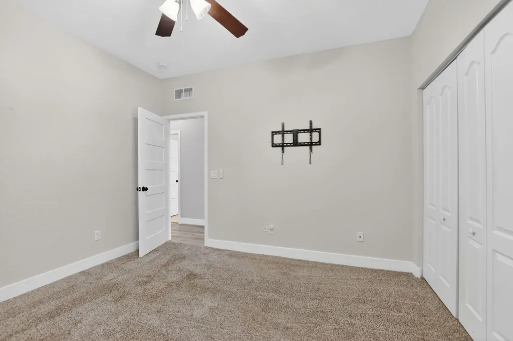 8437 Lakeview Trail Parkland FL 33076