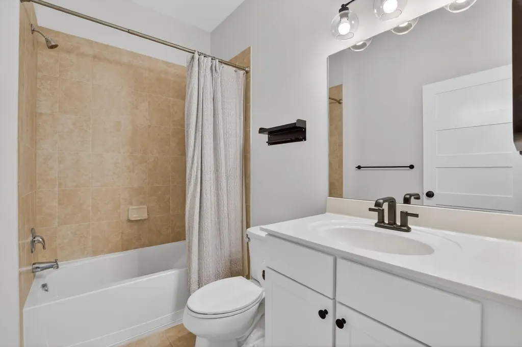 8437 Lakeview Trail Parkland FL 33076
