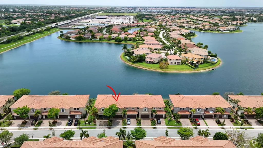 8437 Lakeview Trail Parkland FL 33076