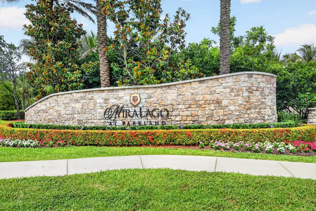 8437 Lakeview Trail Parkland FL 33076