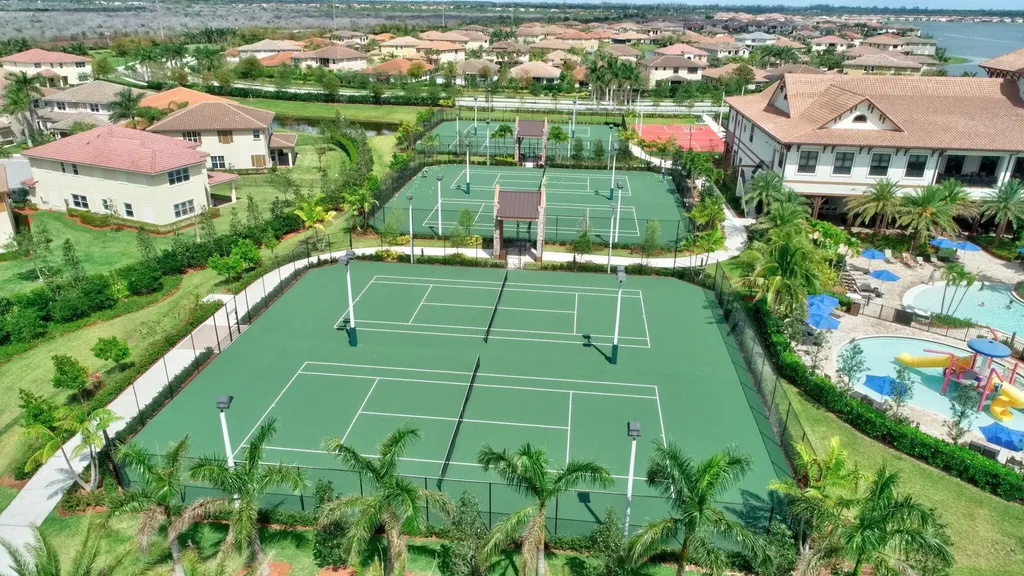 8437 Lakeview Trail Parkland FL 33076