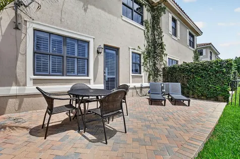 8437 Lakeview Trail Parkland FL 33076