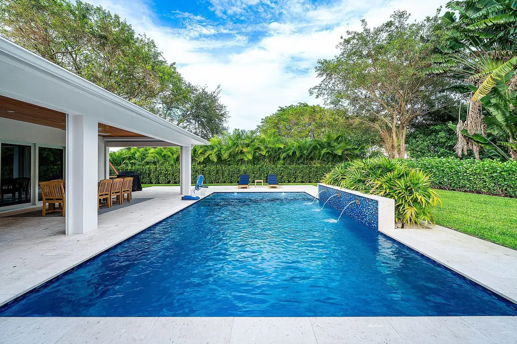 917 SW 36th Court Boynton Beach FL 33435
