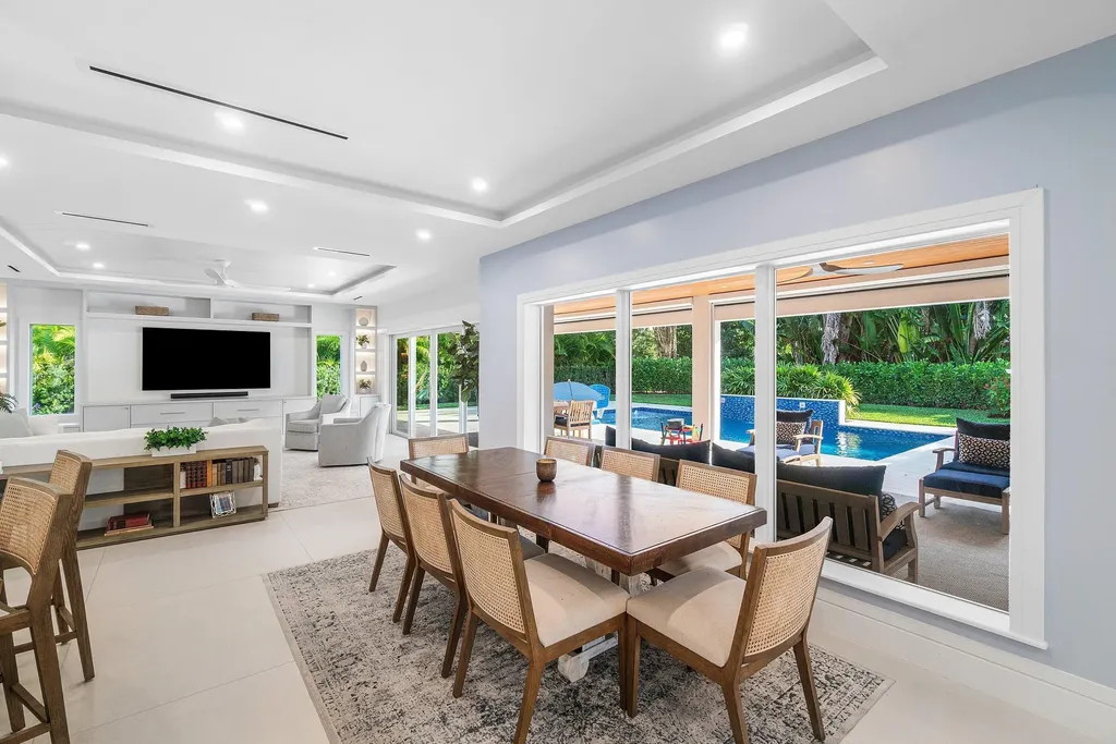 917 SW 36th Court Boynton Beach FL 33435