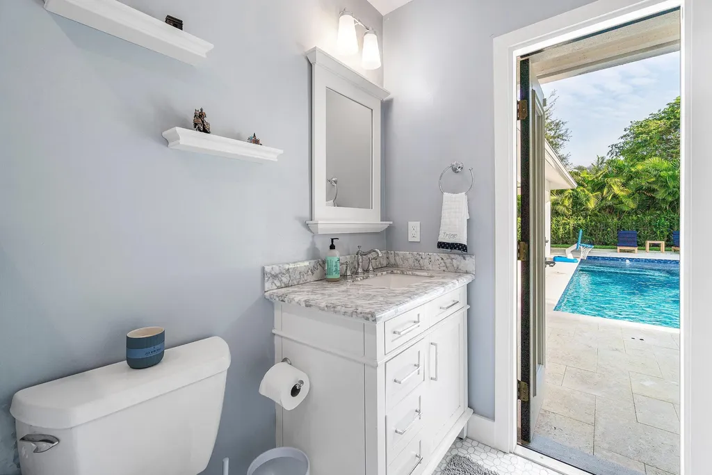 917 SW 36th Court Boynton Beach FL 33435