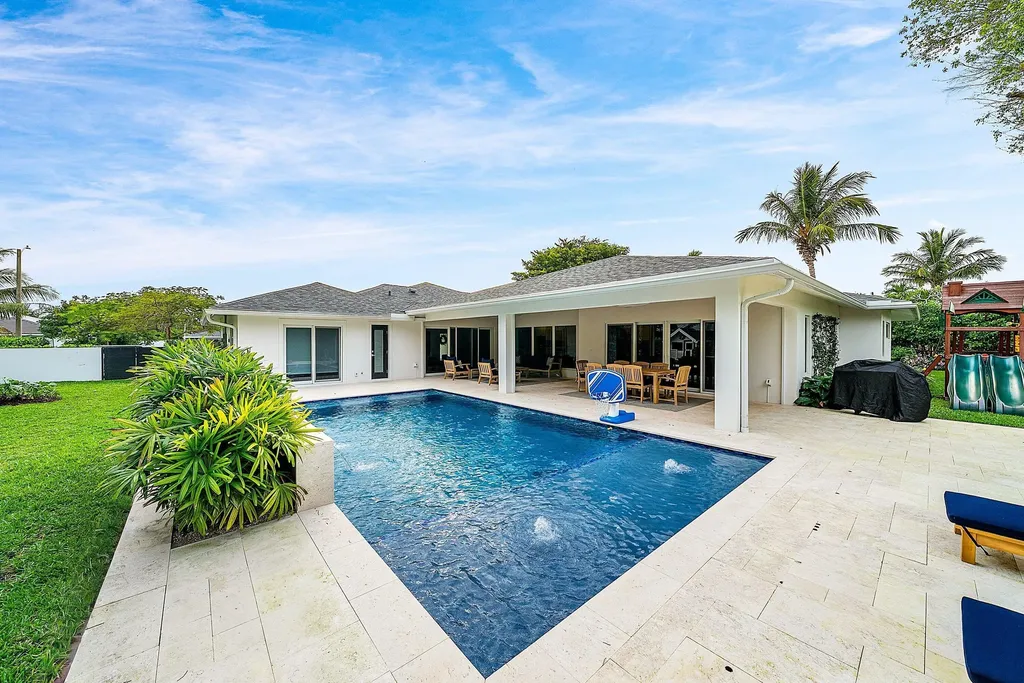 917 SW 36th Court Boynton Beach FL 33435