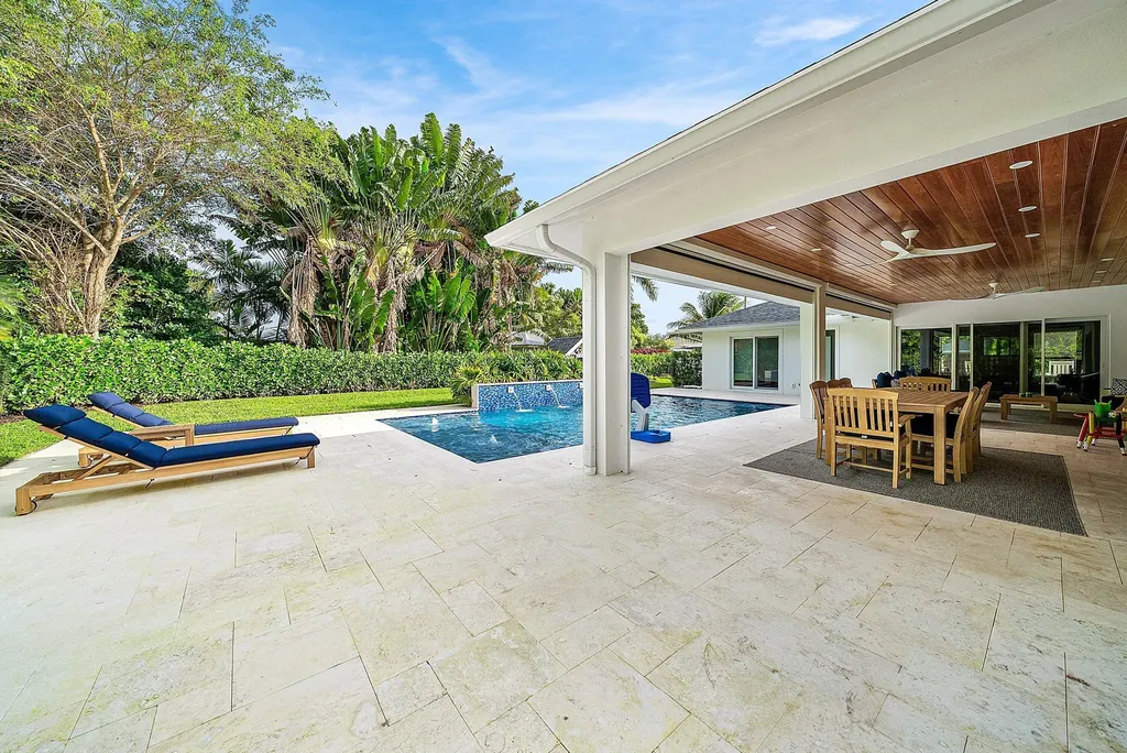 917 SW 36th Court Boynton Beach FL 33435