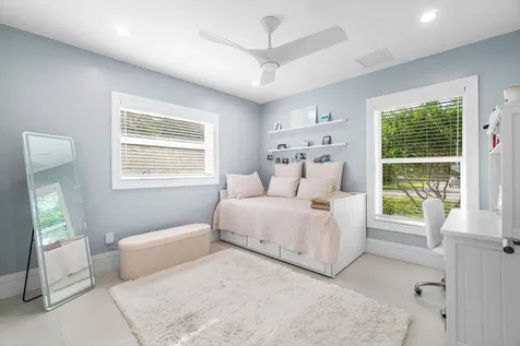 917 SW 36th Court Boynton Beach FL 33435