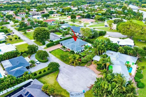 917 SW 36th Court Boynton Beach FL 33435