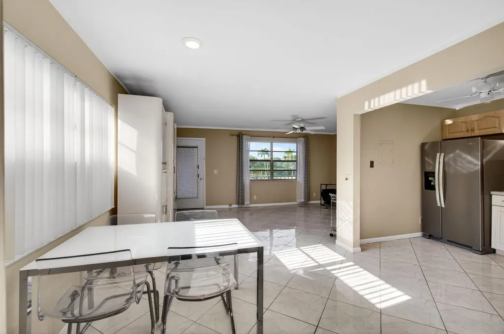 95 Burgundy B Delray Beach FL 33484