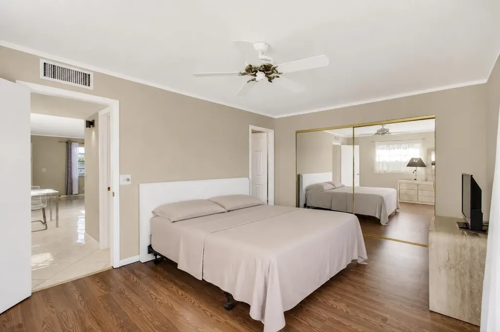 95 Burgundy B Delray Beach FL 33484