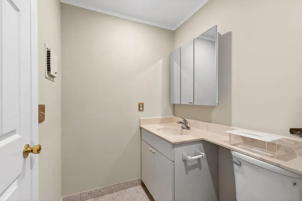 95 Burgundy B Delray Beach FL 33484