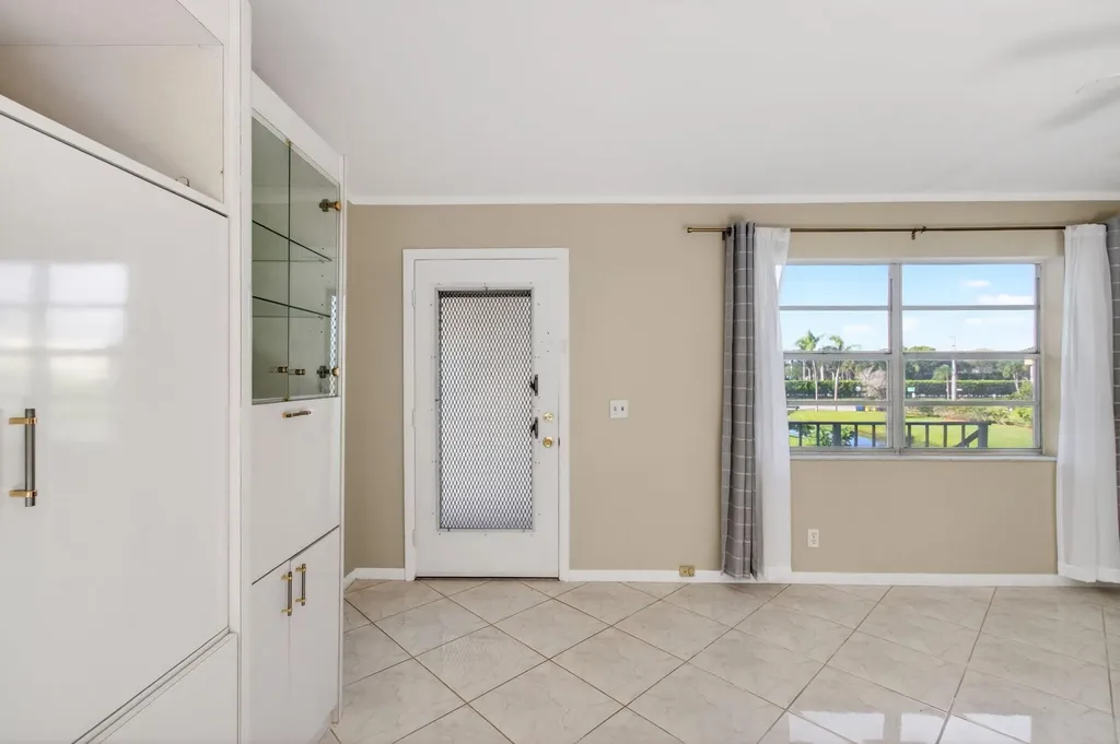 95 Burgundy B Delray Beach FL 33484