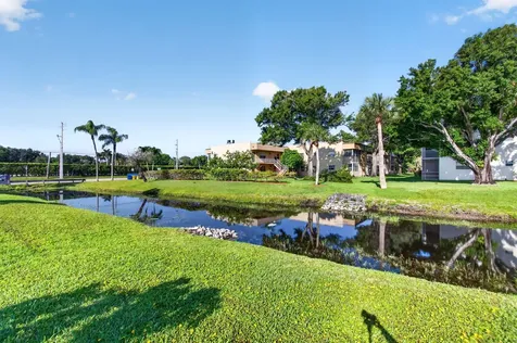 95 Burgundy B Delray Beach FL 33484