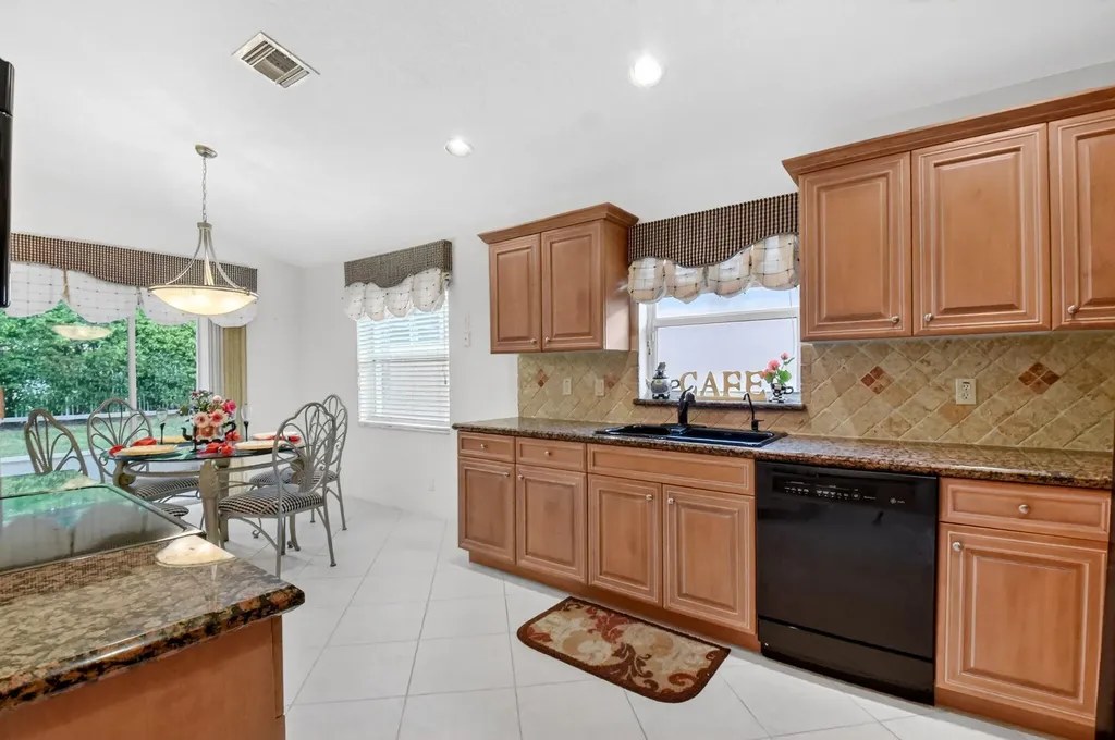 7565 Caprio Drive Boynton Beach FL 33472