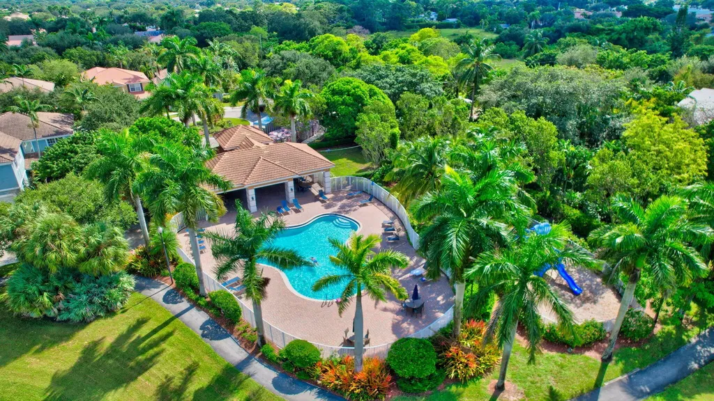 1418 W Wickham Circle Delray Beach FL 33445