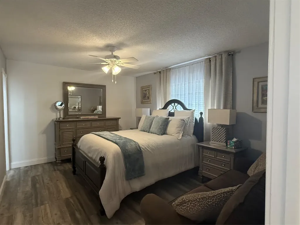 32 Abbey Lane Delray Beach FL 33446