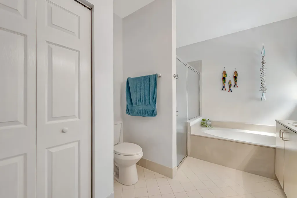 9543 Crescent View Drive N Boynton Beach FL 33437