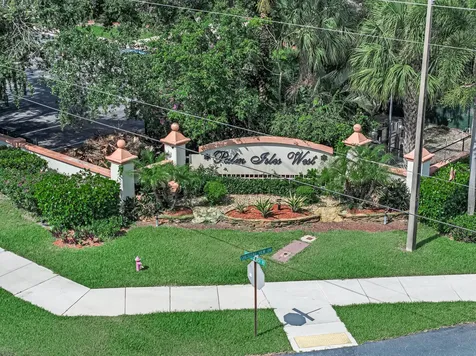 9543 Crescent View Drive N Boynton Beach FL 33437